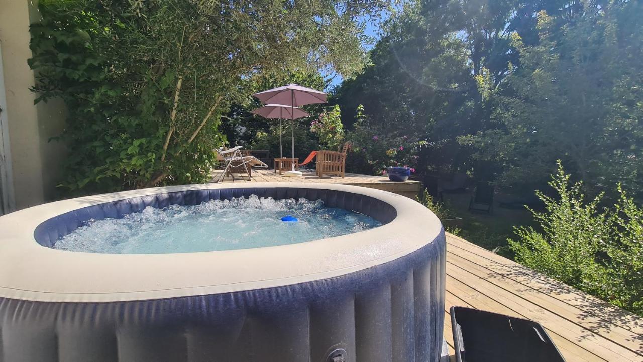 Grande Maison Avec Spa Proche De Caen Et De La Mer Brouay Luaran gambar