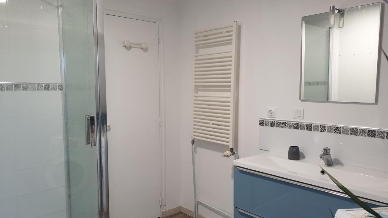Grande Maison Avec Spa Proche De Caen Et De La Mer Brouay Luaran gambar